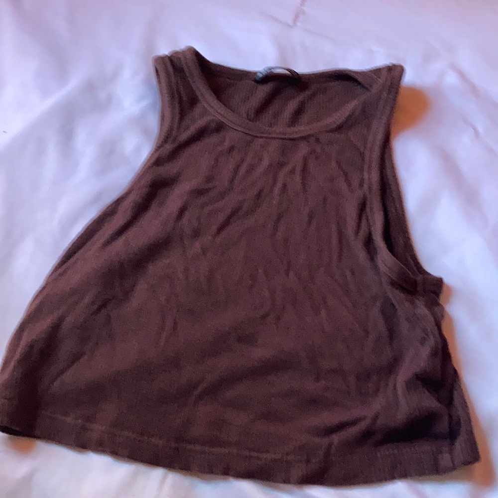 Medium Cropped Rib Brown Tank